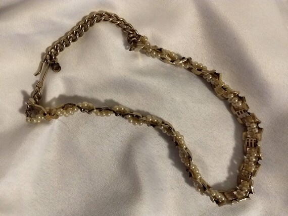 Fab Mid-Mod Gold and Pearl Necklace! - image 7