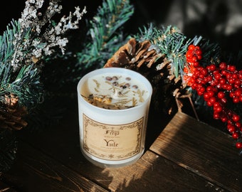 Yule intention candle w/ snow flake obsidian crystal (Limited edition)