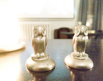 Vintage Owl Pewter salt and pepper shakers