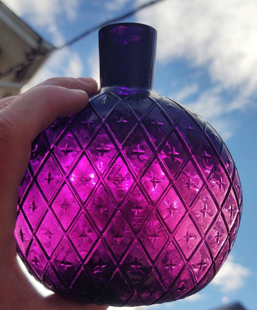 EXTREMELY RARE COLOR Antique Deep Amethyst Purple Whisky Flask, Quilted