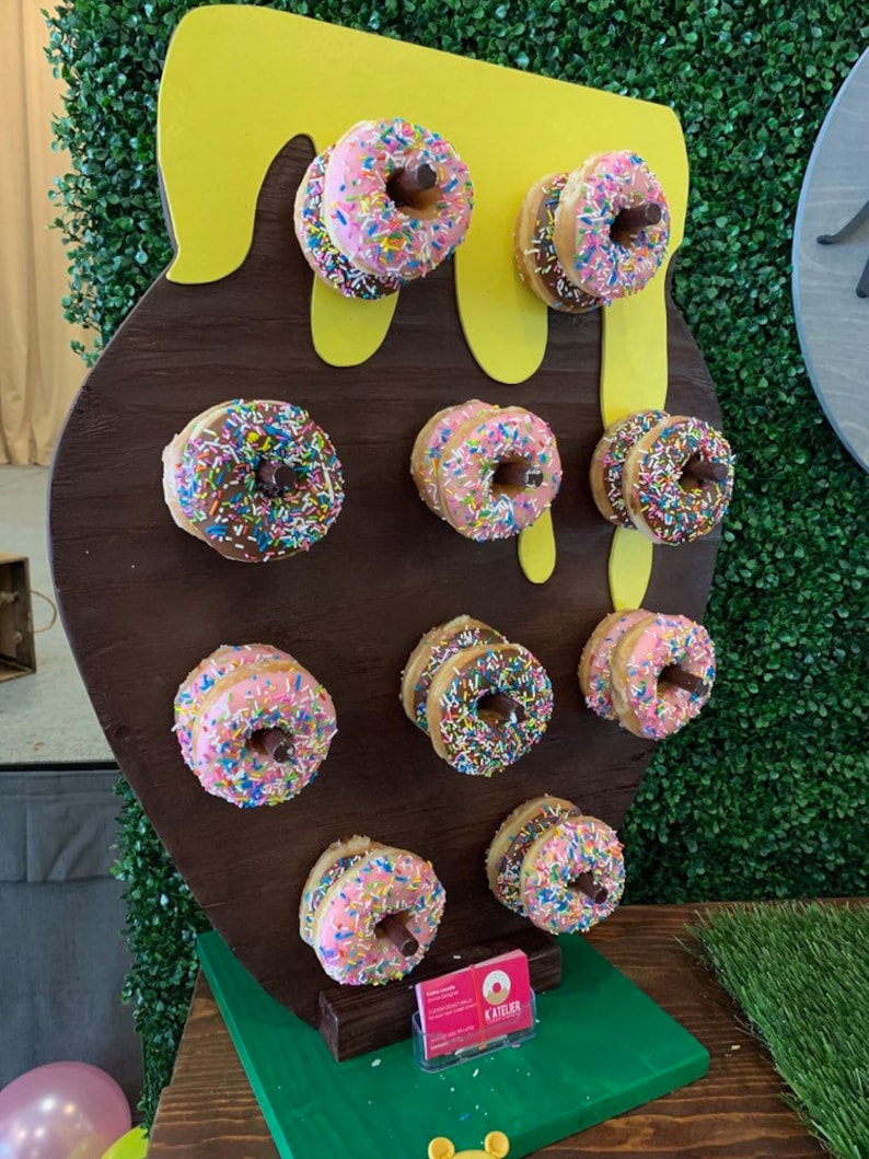 Winnie the Pooh Donut Stand