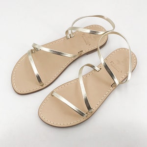 Capri Sandals Flat in gold leather - Handmade in Italy - Flat Capri sandals with ankle strap in gold leather