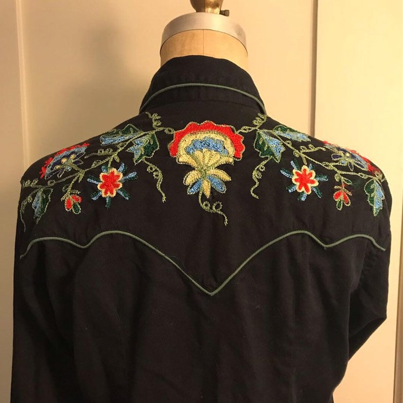 80s Rockmount western shirt floral chainstitch design black red green