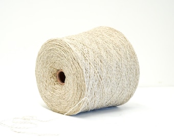 Merinowolle in Hafermilchmeliert auf Konus, Fingering-Stärke, weich, maschinenstrickbar – 900 g / 31,5 oz