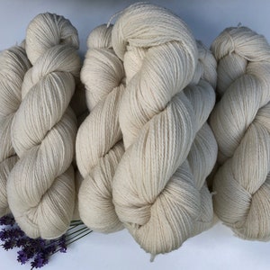 Merino wool yarn for dyeing - 1 kg merino wool - Hand knitting yarn - Lace merino wool - Hand knitting wool - 4400m/1000g. - Yarn Home wool