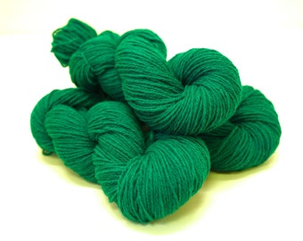 Grüne Merino Wolle Mischung: 100g/320m Sport Gewicht - 100g/3,5oz