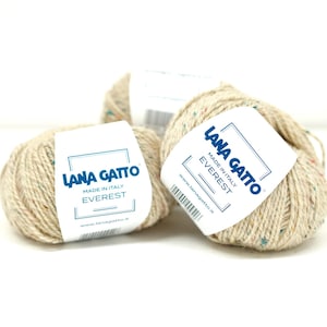 Ivory Tweed Lana Gatto Everest Yarn – 95% Merino wool - 50g / 100m (109 yd)
