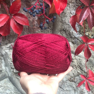 Filato di lana 100% lana della Nuova Zelanda color vino rosso - Filati per tessitura per maglieria a mano o a macchina, calzini, maglioni fantasia, lana rustica - 565