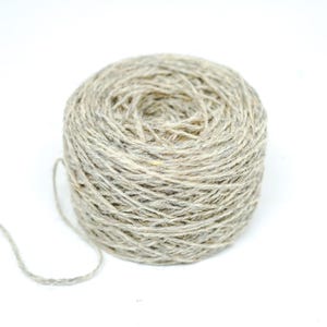 Rustic European Wool Yarn: Mid Grey Melange, 100g Skein