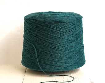 Blue Emerald fingering wool yarn in cones - 900g/31.7oz. - New Zealand wool yarn - Hand or Machine knitting wool - plaid weaving yarn - 385