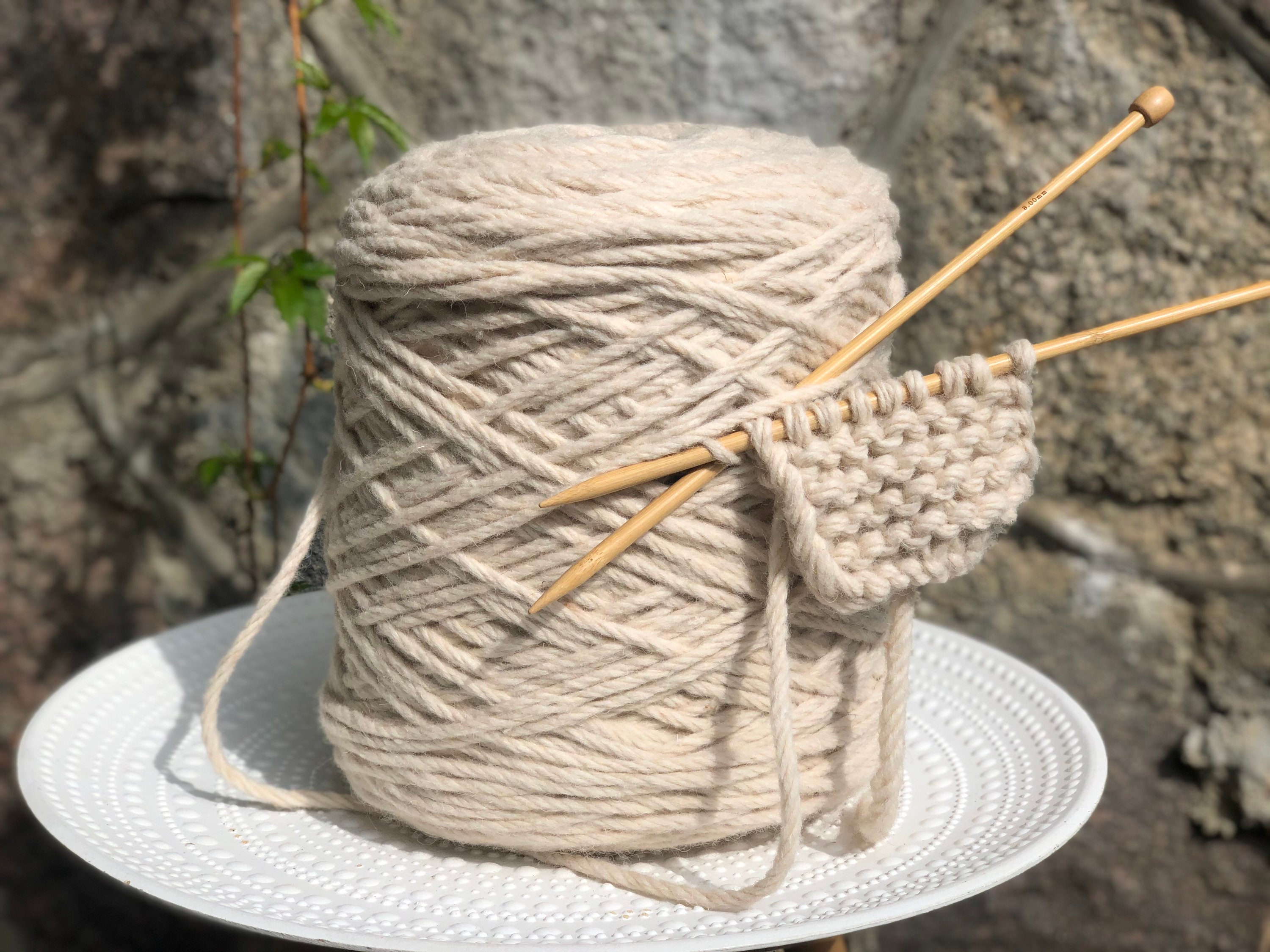 Heavy rug wool yarn 100g Yarn for dyeing Lithuania wool Etsy