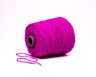 Neon pink - New Zealand Yarn - 100% Wool, 500g / 17.5oz for Knitting, Tufting - 107