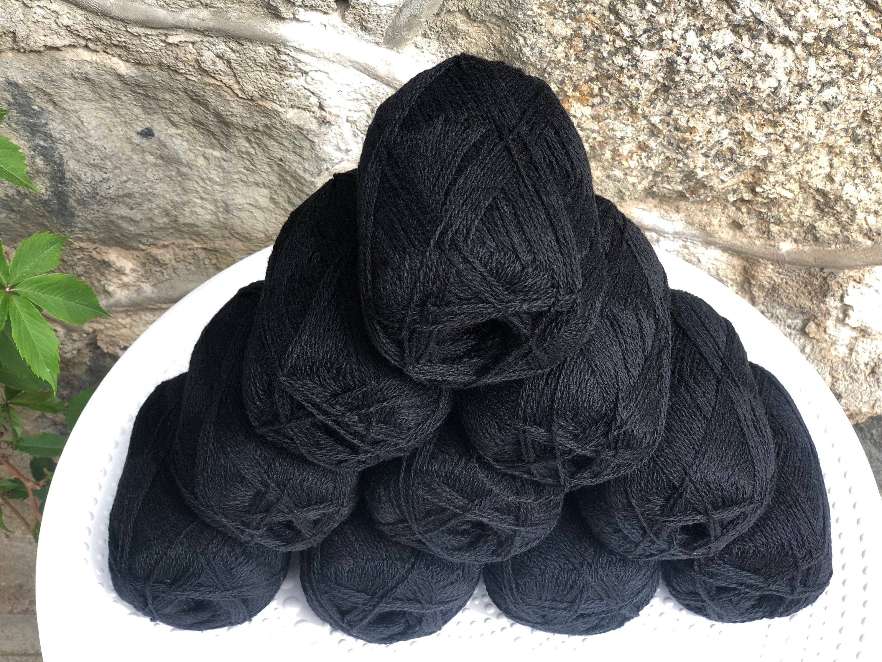 Black New Zealand Yarn - 100% Wool - Hand, Machine Knitting, Socks