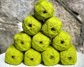Fio de lã neozelandês verde neon – 100g, espessura fingering - C340