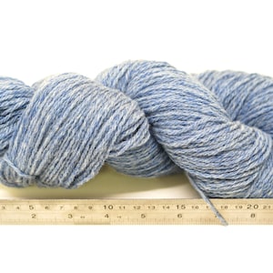 Mélange de fils de laine mérinos et de suffolk bleus 100 g/320 m. pour tricoter à la main, tisser des tissus, vêtements d'extérieur au crochet, cadeau de tricot, décoration d'intérieur image 5