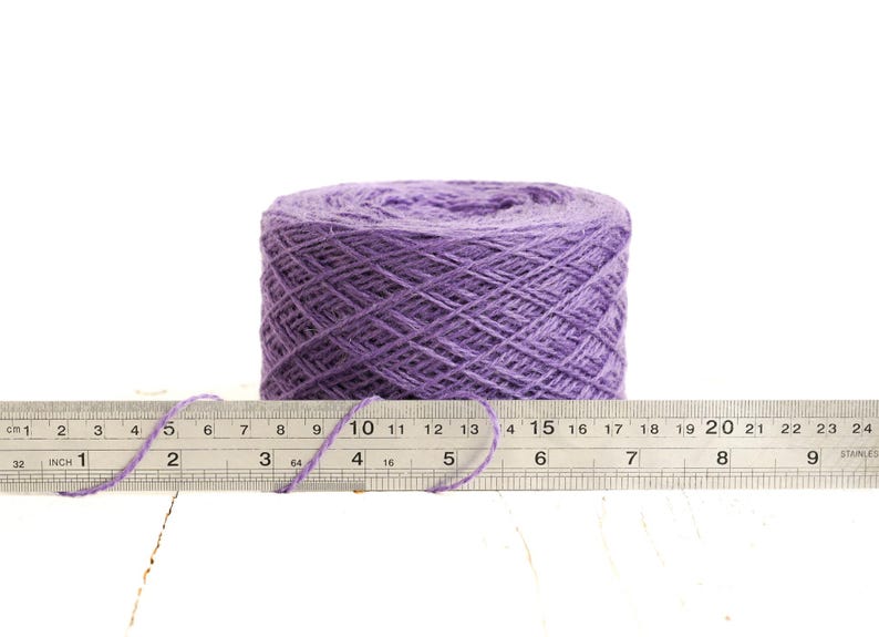 Lila Fingering Schurwolle aus Neuseeland Fibre (800g Kone) Bild 5