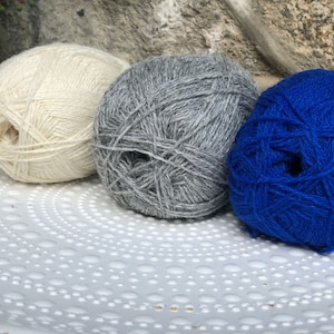 Fil de laine bleu royal de Nouvelle-Zélande Fil 100 % laine Fibre de laine à doigter Fil à tricoter à la main ou à la machine Fil de laine pour chaussettes YarnHome image 8
