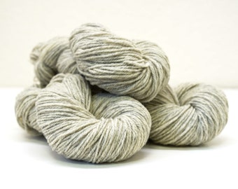 Gray Melange - Extra Soft DK - 100% Wool - Knitting & Crochet - 100g / 3.5oz