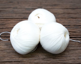 White Merino Lace Wool Yarn: Baby Knitting, Crochet Scarves (50g/200m)