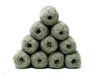 Olive green New Zealand fingering wool yarn - 100g./3,5 oz. color 325