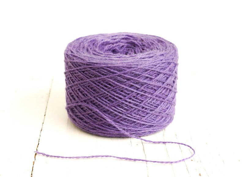 Lila Fingering Schurwolle aus Neuseeland Fibre (800g Kone) Bild 4