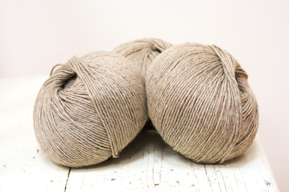 Pros and Cons: Acrylic vs Wool Yarn - I Like Crochet