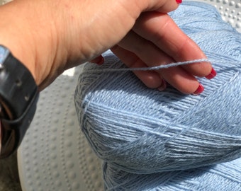 Blue New Zealand Wool Yarn 100% Wool Yarn Fingering Wool Fiber