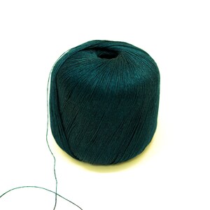 Emerald blue 100% lace linen yarn 100g/3,5oz.- European flax for crochet, lace knittings, women, man, kids handcrafts, summer yarn projects