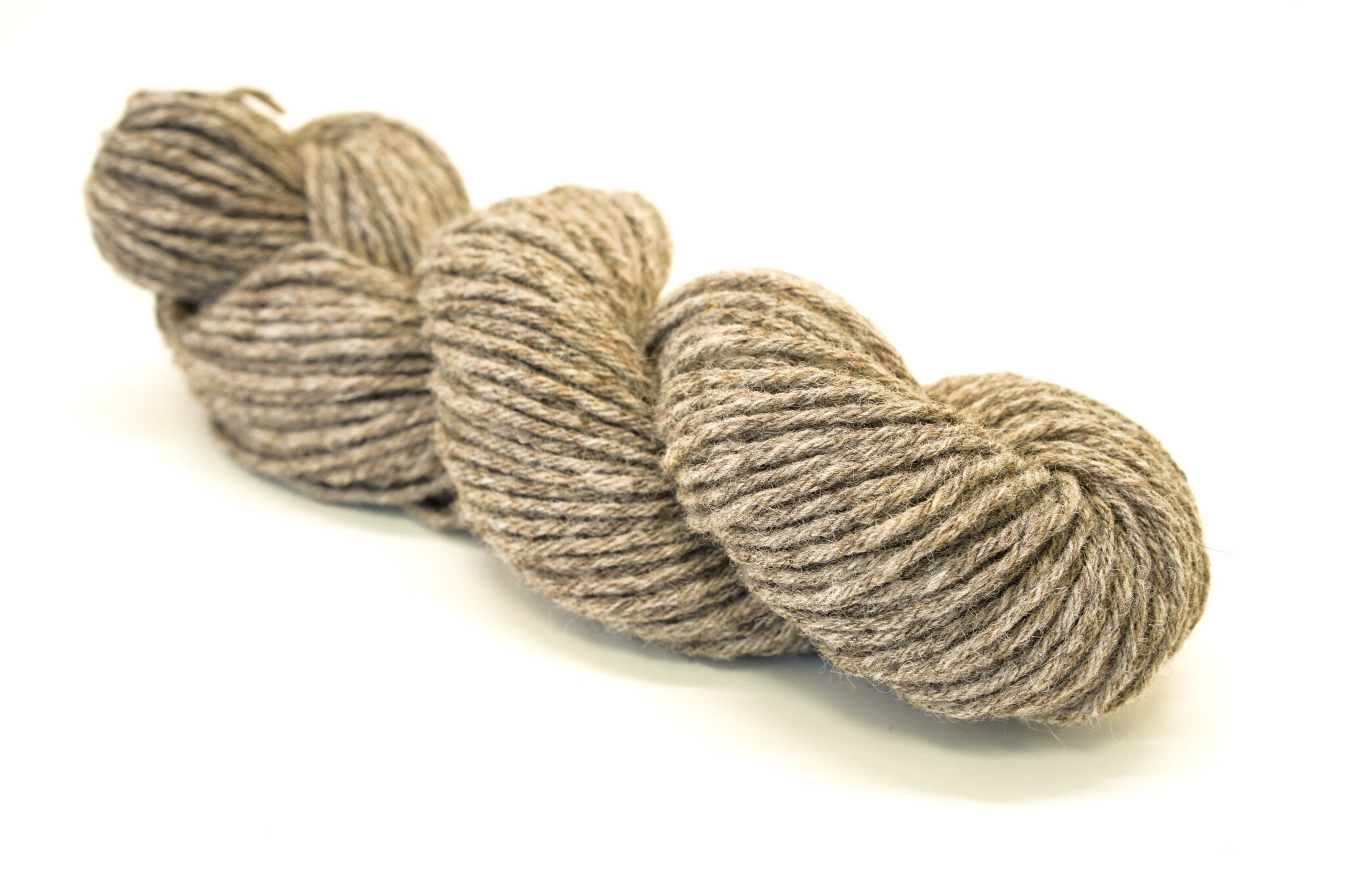 【YOURNUS】Hairy Wool Over Knit Yarn Over Twice After A Knit Stitch And Before A Knit Stitch
