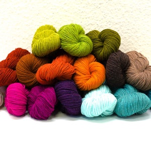 60% Wool Rainbow Yarn For Crocheting 40% Man Made Fiber Acrylic