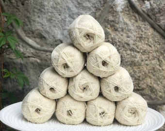 Milk-white New Zealand wool yarn - 100% wool yarn - Fingering wool fiber for dyeing - Hand, machine knitting yarn - 100g/350m - YarnHome