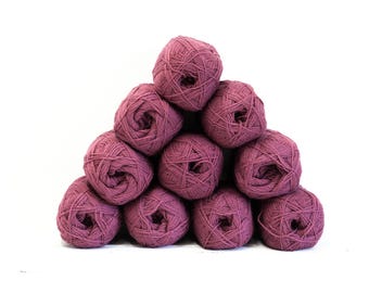 Dusty Berry pink 100% wool - 100g./3,50 oz - New Zealand fingering yarn - C 254