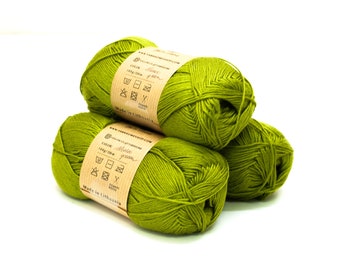 Sheen green bamboo yarn for baby crafts 100g/330 m - 100% European bamboo yarn - Glowing bamboo threads - Crochet cool yarn for summer lace