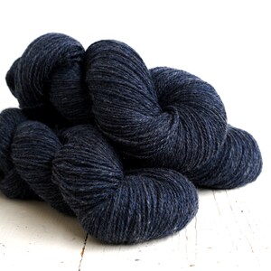 Denim blue wool yarn 100g./3,50 oz. New Zealand wool for hand or machine knitting, weaving plaids, cardigans, knitter gift 470 Color image 6
