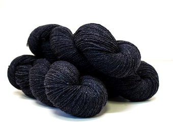 Dark Grey Melange Merino Wool Yarn – Fingering Weight, 440m/100g