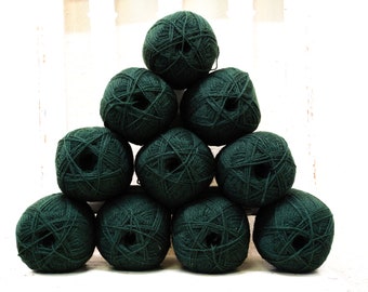 Dark green New Zealand wool yarn - 100g./3,50 oz. - for hand or machine knitting, weaving plaids, knitting cardigans, crocheting - 360 Color