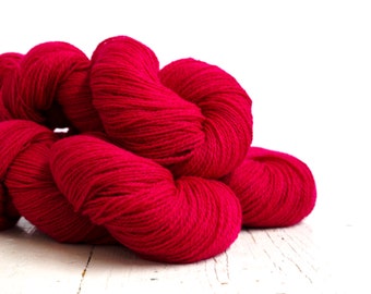 Laine à doigter de Nouvelle-Zélande couleur cyclamen - 100 g/3,50 oz - Fil à tricoter main pour tisser, carreaux au crochet, laine au crochet carré - C 555