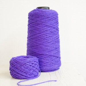 Filato di lana viola reale per pistola tufting - 500 g/550 m - Filato per ricamo a punto croce - Lana per tappeti - Lana Aran - 106 colori - Lana della Nuova Zelanda