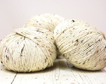 Milk white PRO LANA wool tweed 80%/20 PO blend 100g./3.5 oz.- soft yarn, machine washable threads for kids knitting, crocheting, weaving