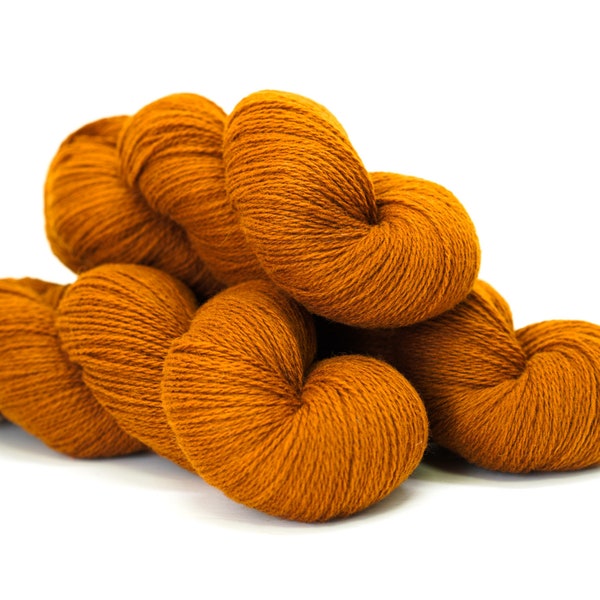 Fil de laine mérinos doux cannelle - 440 m/100 g - pour tricoter à la main ou à la machine, crocheter, pour vêtements pour enfants et adultes, tisser des couvertures