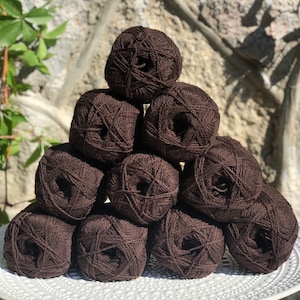 Filato di lana 100% Nuova Zelanda marrone scuro - Fibra di lana per maglieria - Filato per maglieria a mano e a macchina - Filato di lana per calzini - 100 g/350 m - 269 colori