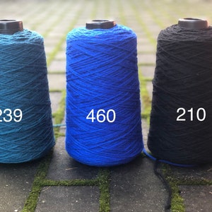 Königsblau, Smaragd, Schwarz Wollgarn für Teppich - 500 g / 550 m - Garn für Tufting Gun - Neuseeländisches Wollgarn - Teppichherstellungswolle - Aranwolle