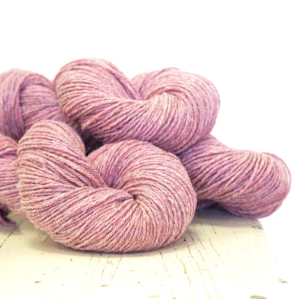 Ash rose color wool blend yarn - 80% wool 20 PO -100g/233m  soft thread, for handknitting, weaving, socks, for knitting outerwear, baby yarn