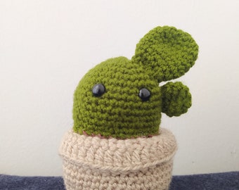 Amigurumi cactus