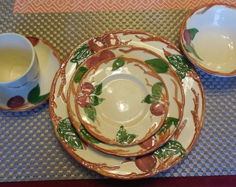 Service de vaisselle vintage franciscain en faïence motif pomme 6 pièces