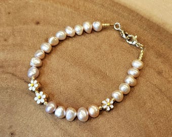 Pulsera de perlas rosa claro: dije de margarita dorada y perlas de agua dulce