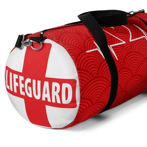 Rettungsschwimmer Roter Seesack,