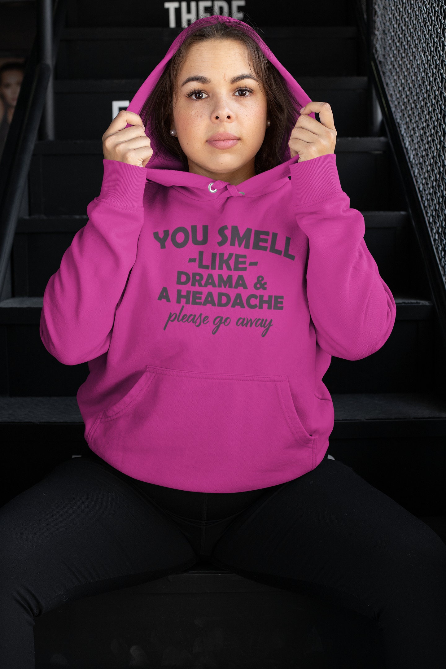 Hueles a Drama a Headache Please Go Away Sarcastica Sudadera con capucha Drama Queen Hoodie Unisex Hoodie multiples colores tamanos hasta 4XL Etsy Mexico