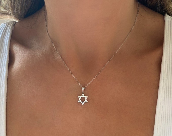 Star of David Necklace for Women, Gold Star of David Necklace, Jewish Jewelry, Jewish Star Necklace, Magen David Necklace, Bat Mitzvah Gift
