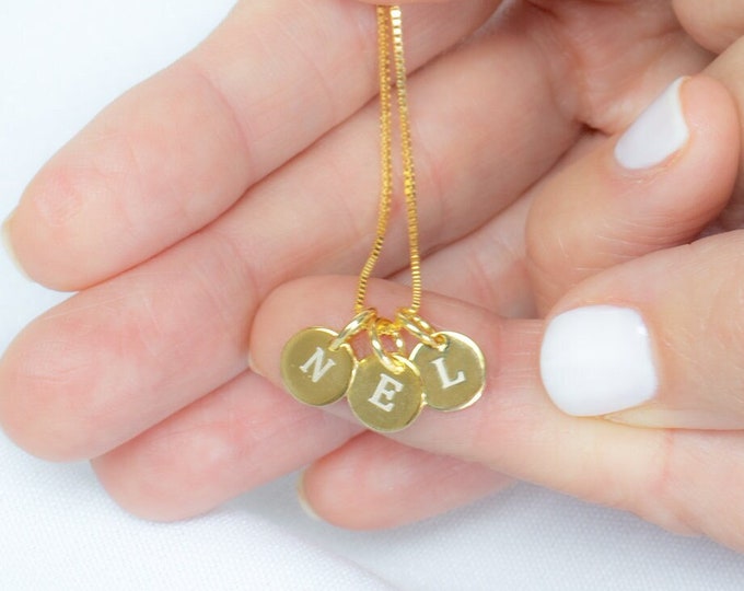 Personalized Disc Necklace, Silver Disc Necklace, Dainty Initial Necklace, Personalized Discs with Names, Coin with Dates Necklace, Mom Gift